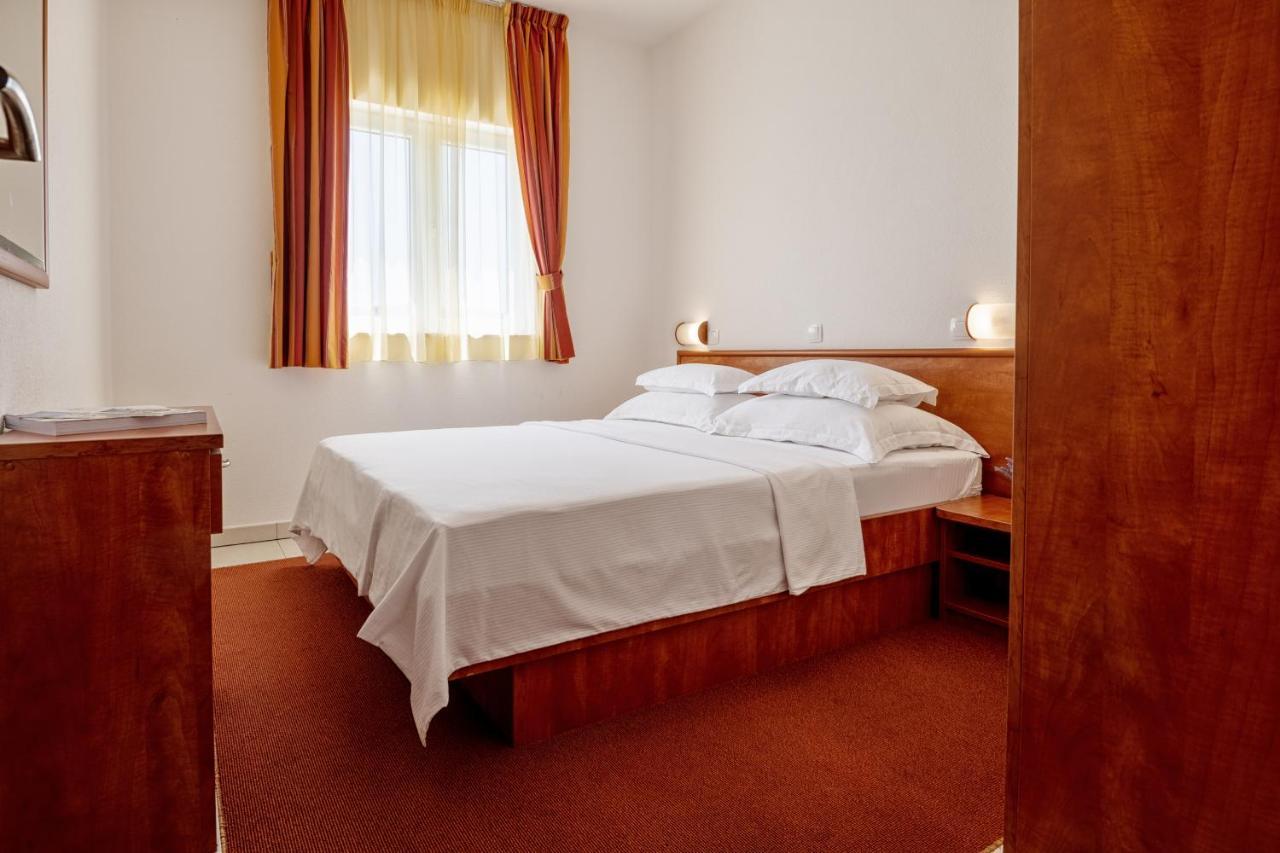 Hotel Posejdon Neum Ngoại thất bức ảnh