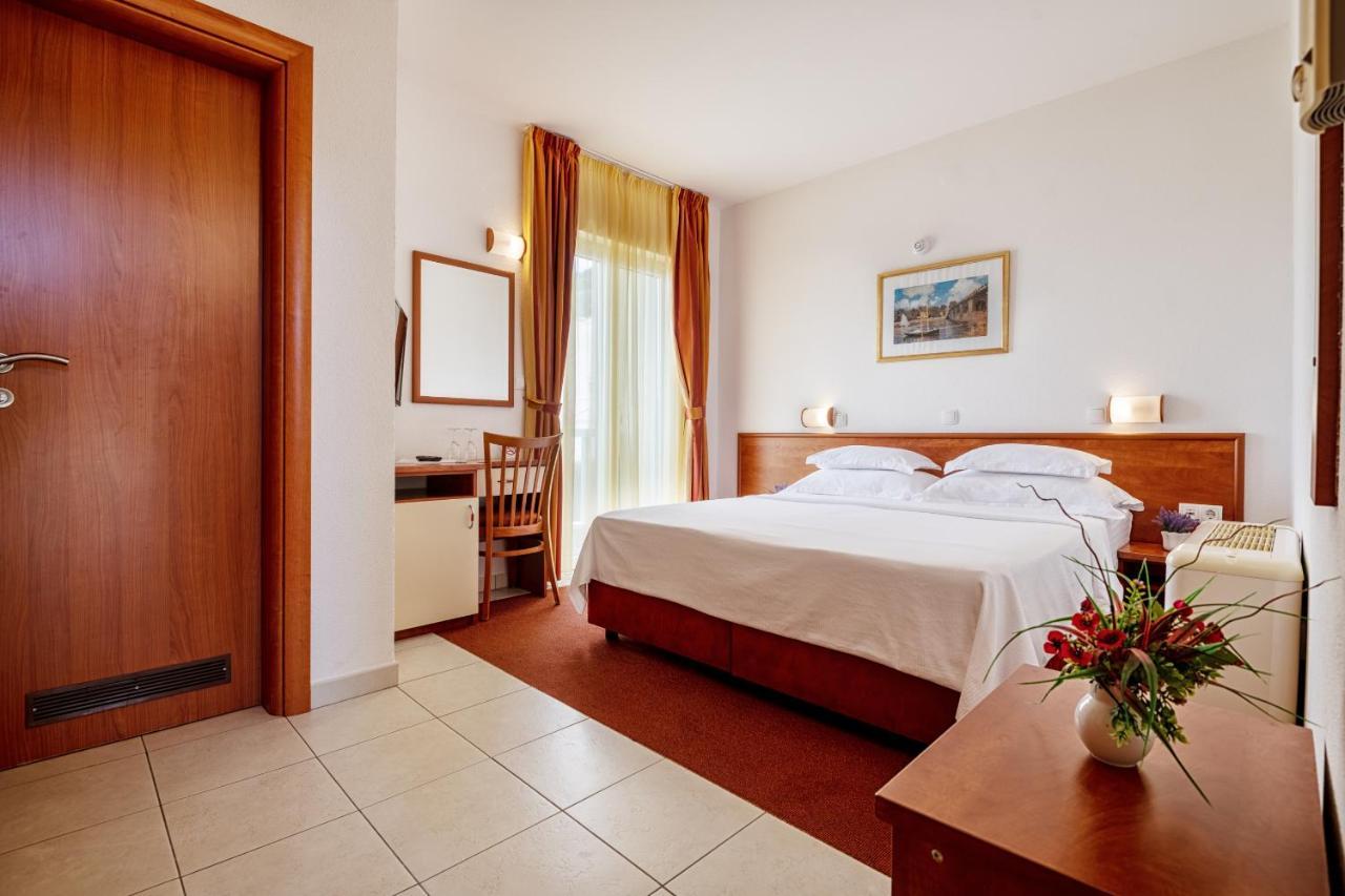 Hotel Posejdon Neum Ngoại thất bức ảnh